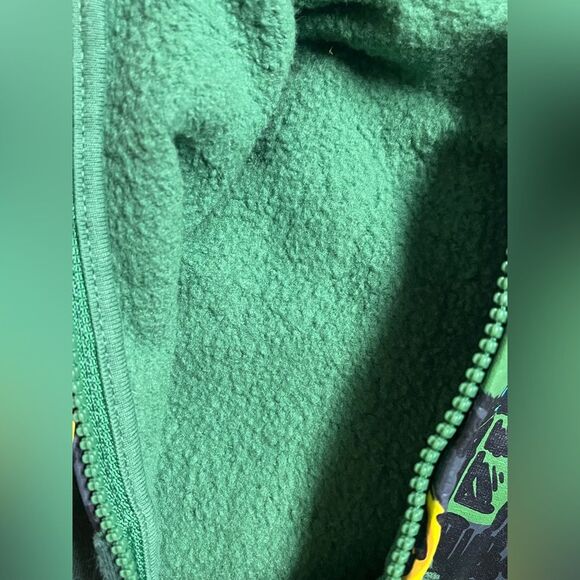 John Deer Full Zip Fleece Hoddie 2T - Picture 6 of 7